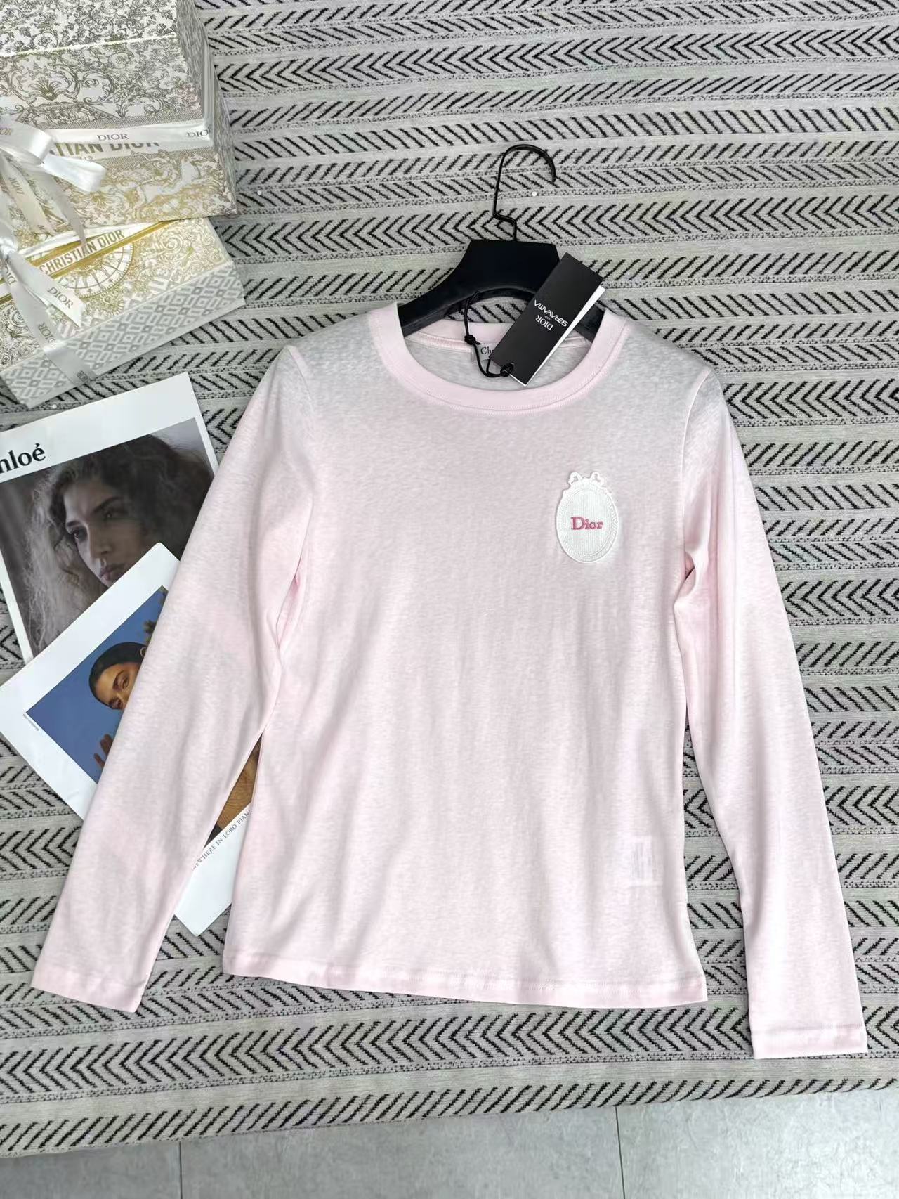 DIOR レタリング刺繍 Tシャツ【50％割引+送料無料】