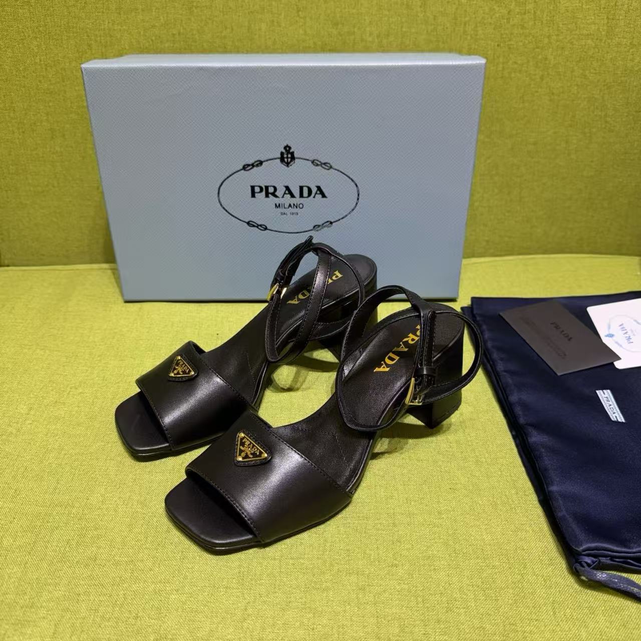 PR4DA 高品質シープスキン ローヒールシューズ【50％割引+送料無料】