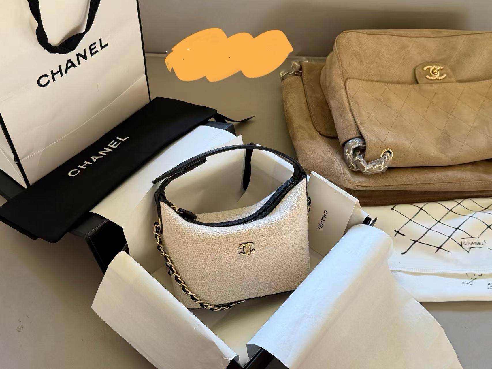 CHANE1 チェーンハンドバッグ【50％割引+送料無料】