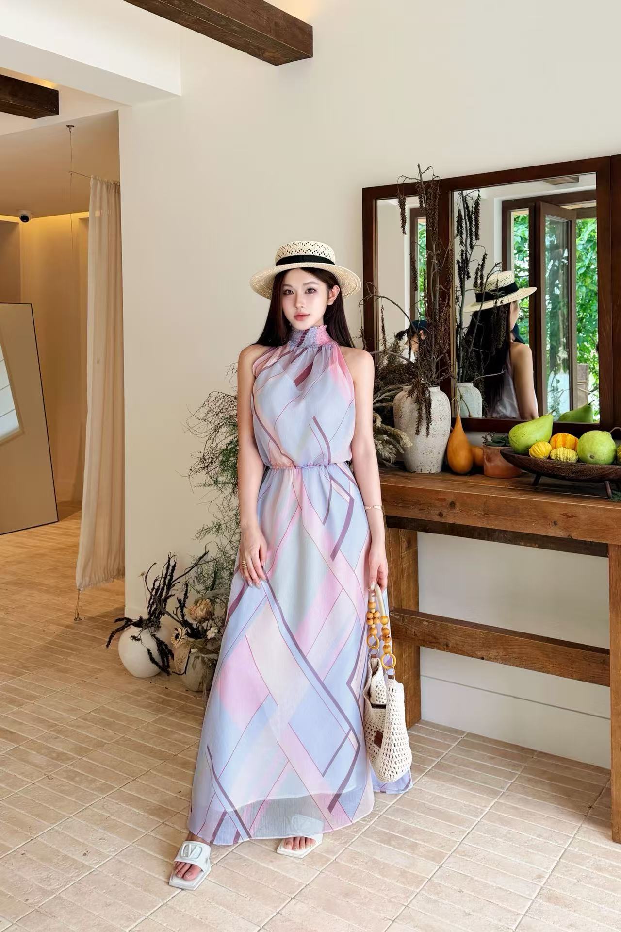 BURBERRY 高品質カラフルタートルネックワンピース【50％割引+送料無料】
