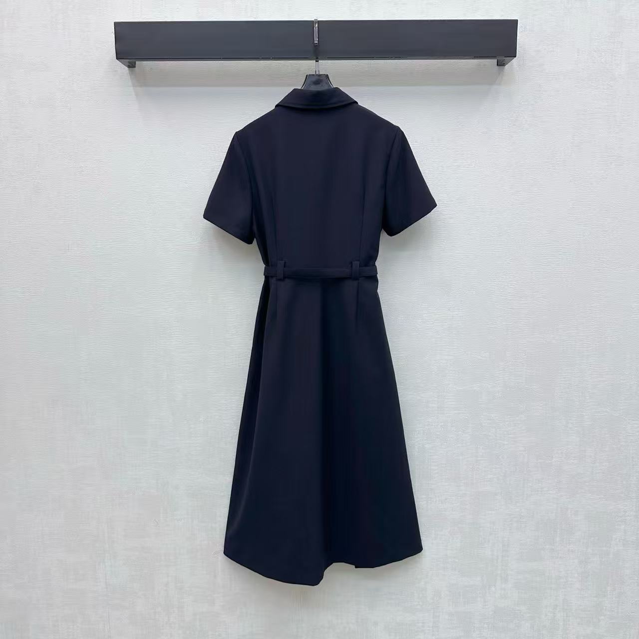 M1UM1U メタルボタンドレス【50％割引+送料無料】