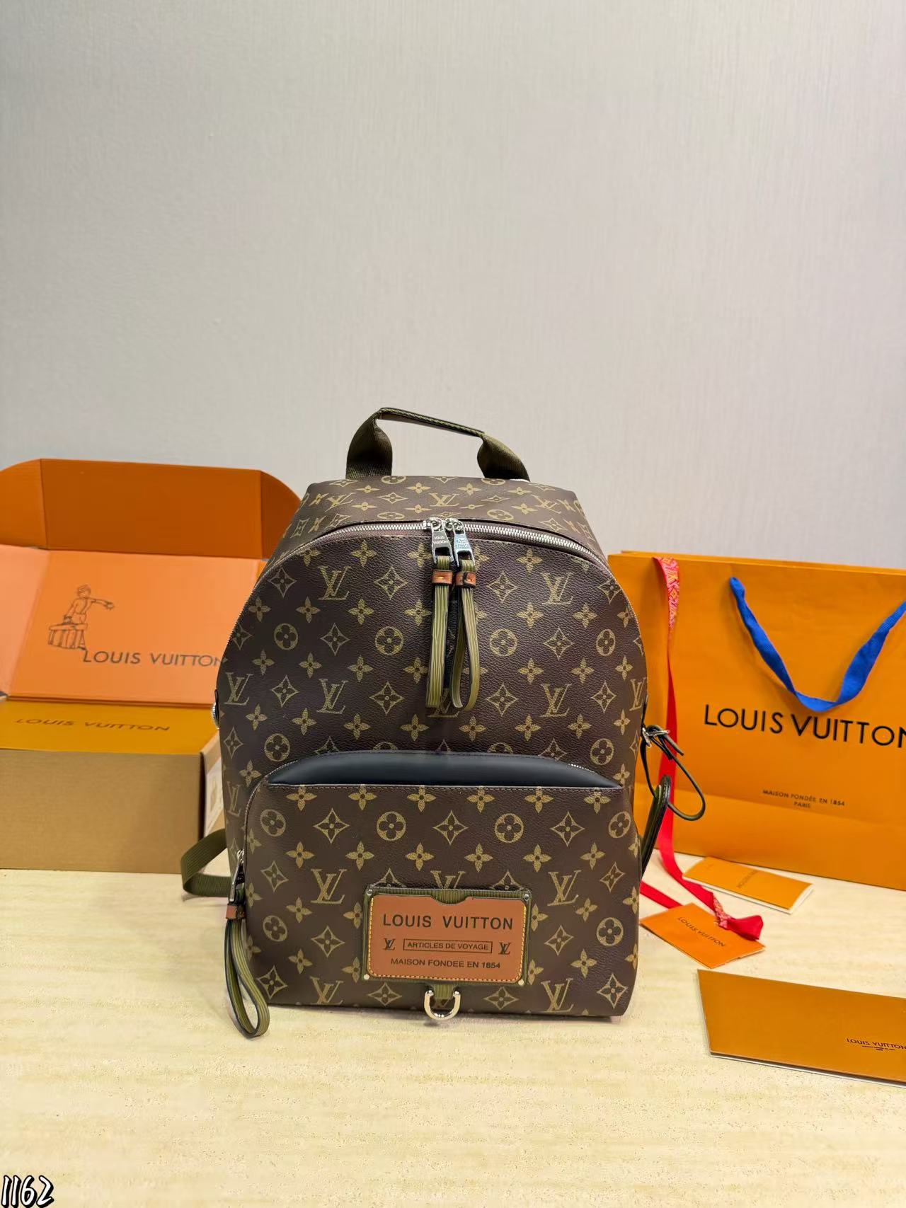 LV メンズバックパック【50％割引+送料無料】