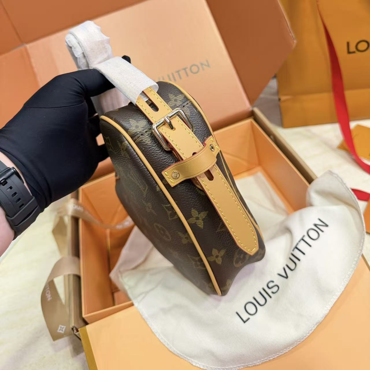 LVハート柄プリント ショルダーバッグ【50％割引+送料無料】