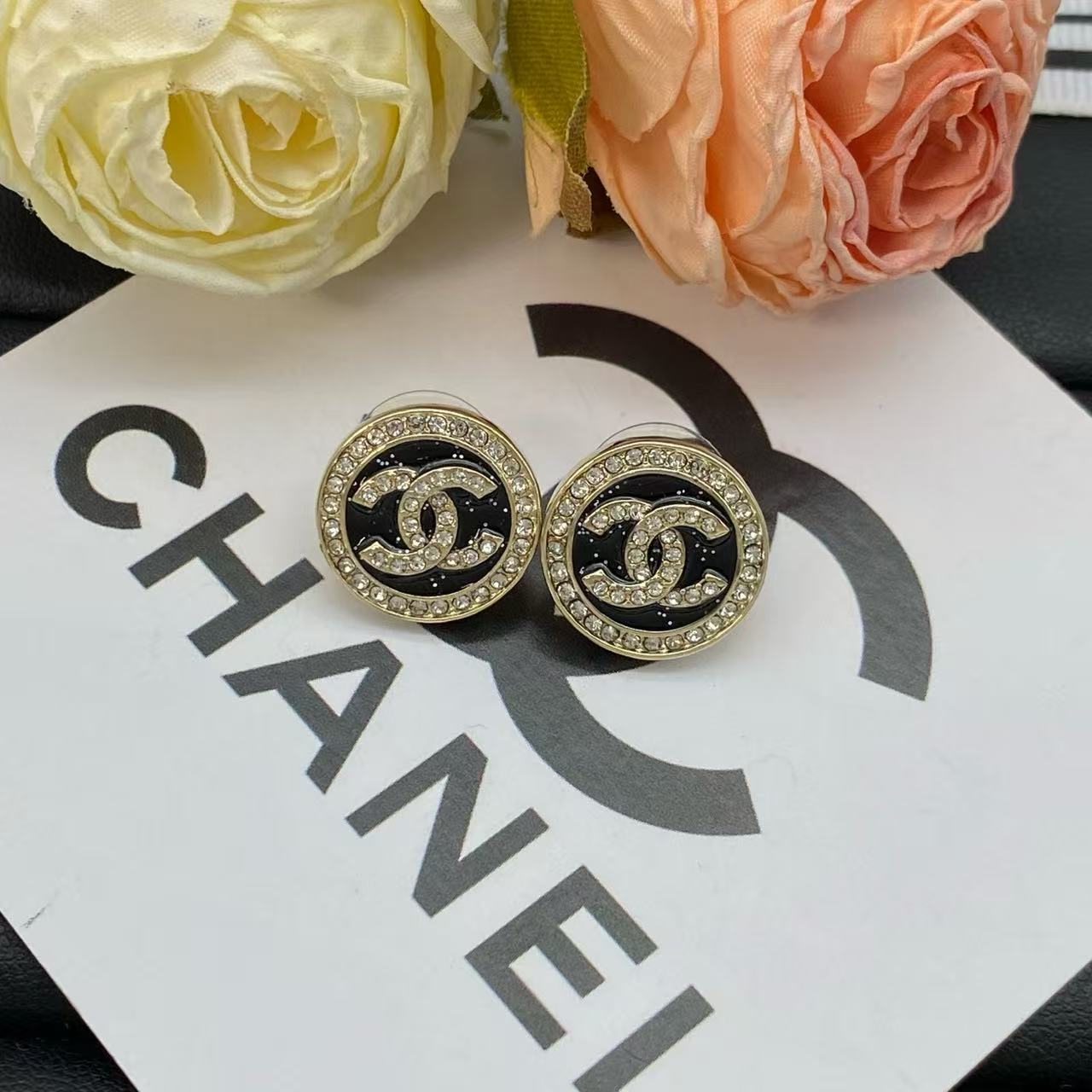 CHANE1 ダブルCラウンドダイヤモンドスタッドピアス【50％割引+送料無料】