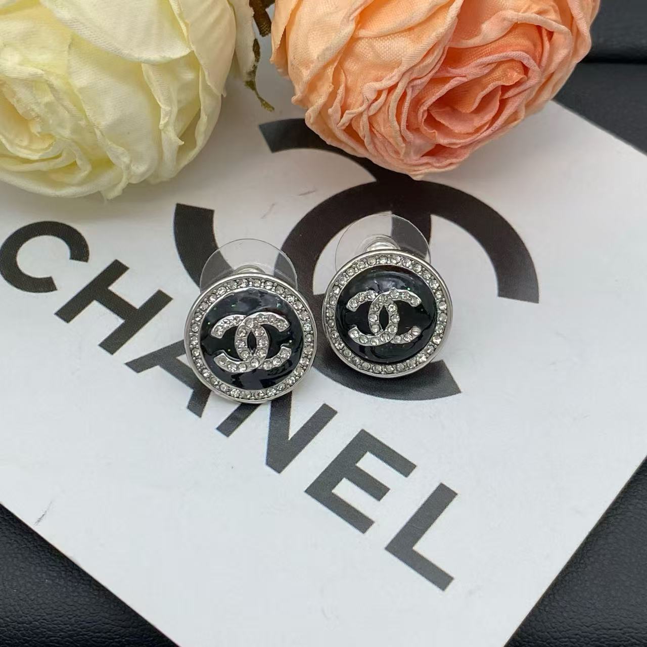 CHANE1 ダブルCラウンドダイヤモンドスタッドピアス【50％割引+送料無料】