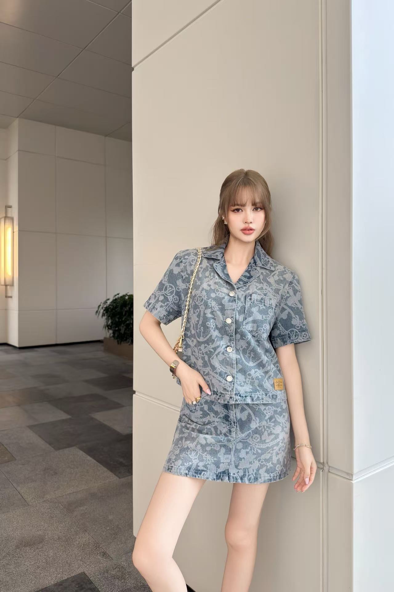 LVプリント デニムジャケット＆スカート セットアップ【50％割引+送料無料】