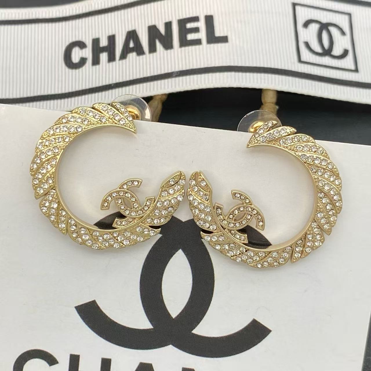 CHANE1 ダブルC ダイヤモンドフープピアス【50％割引+送料無料】