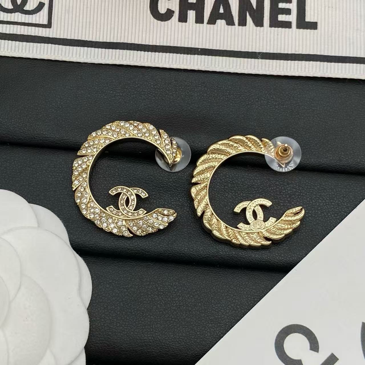 CHANE1 ダブルC ダイヤモンドフープピアス【50％割引+送料無料】