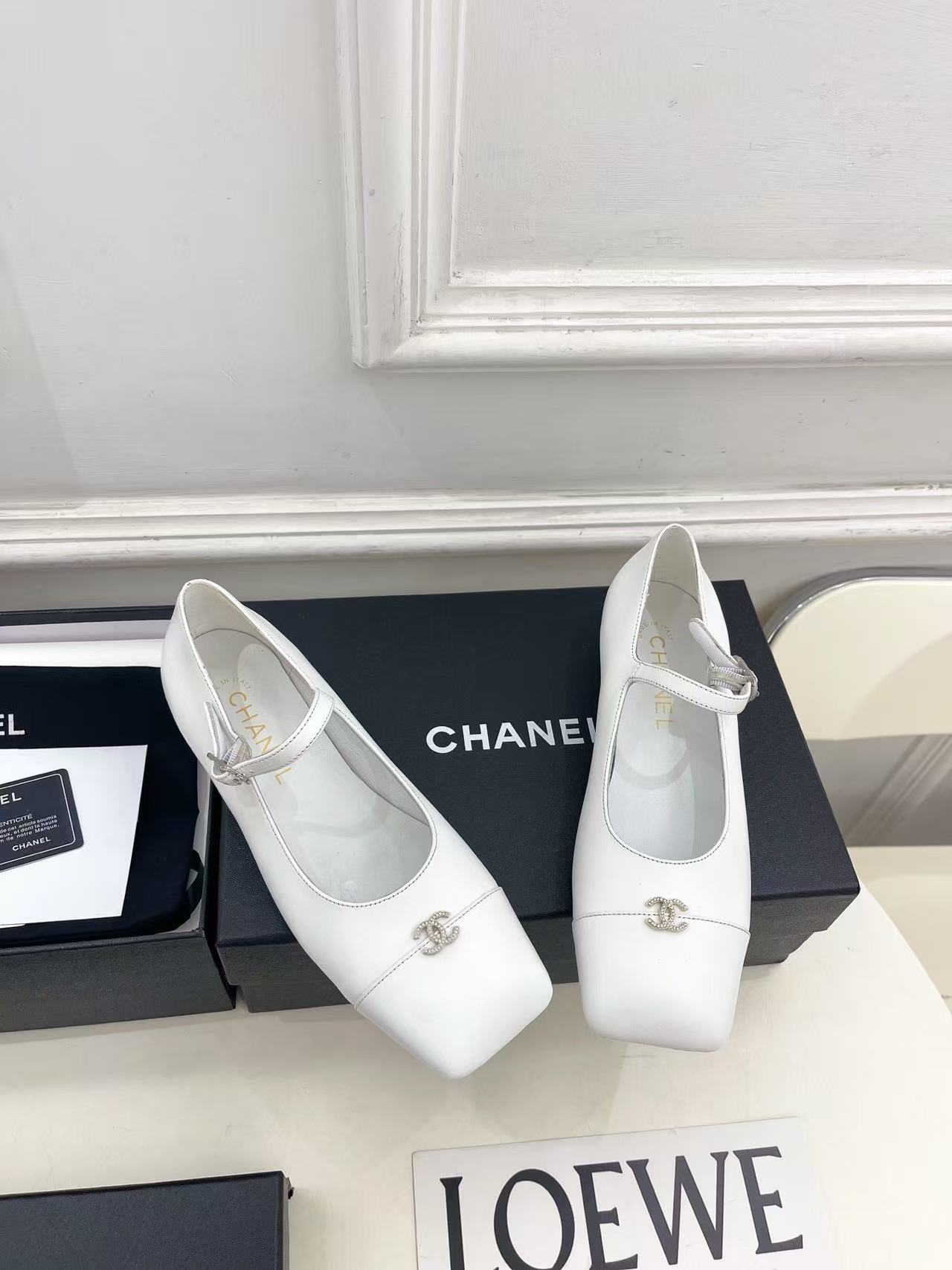 CHANE1 高品質ダブルCスクエアトゥレザーフラットシューズ【50％割引+送料無料】