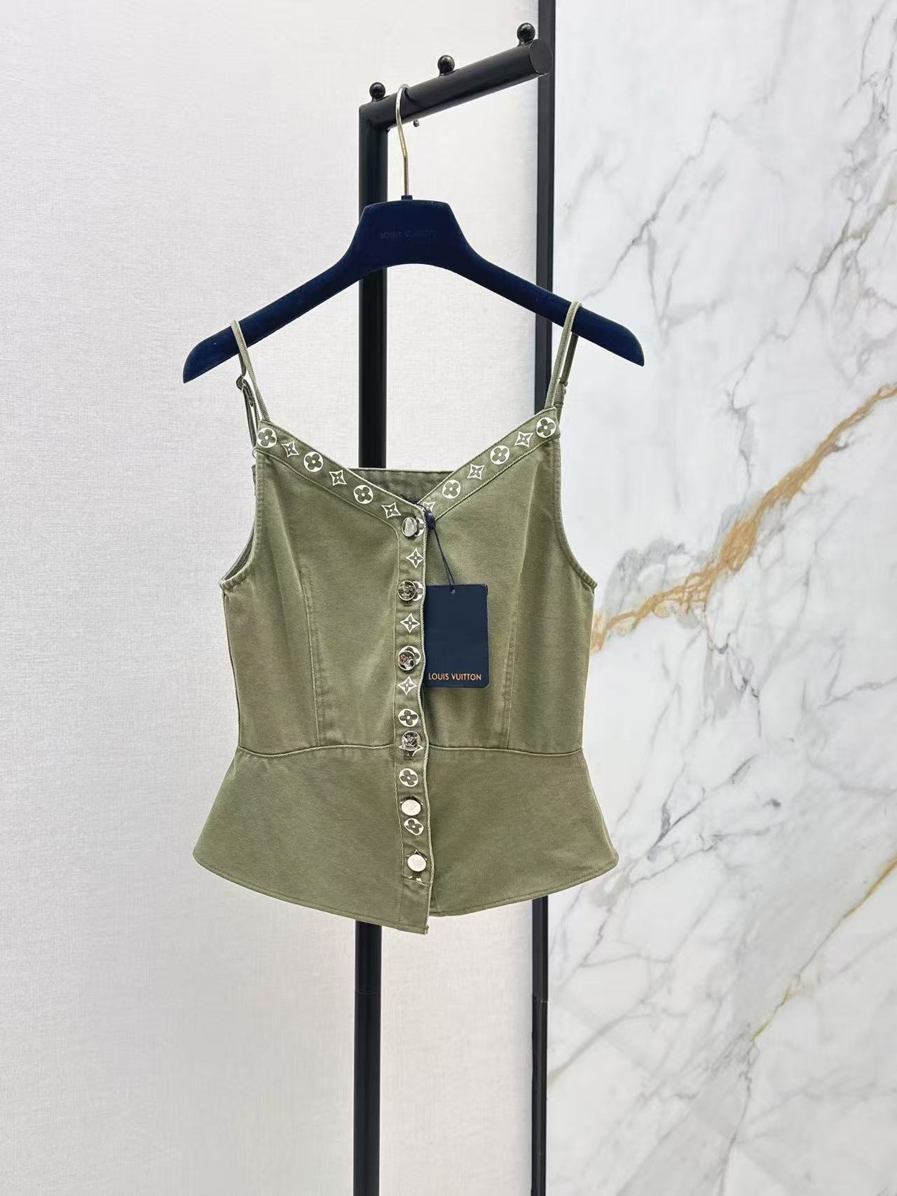 LV デニムベスト＆ショートパンツ セットアップ【50％割引+送料無料】