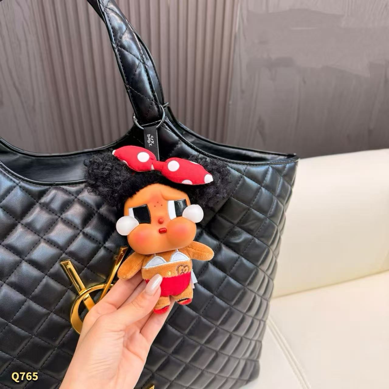 YSL ラムスキン ショッピングバッグ【50％割引+送料無料】