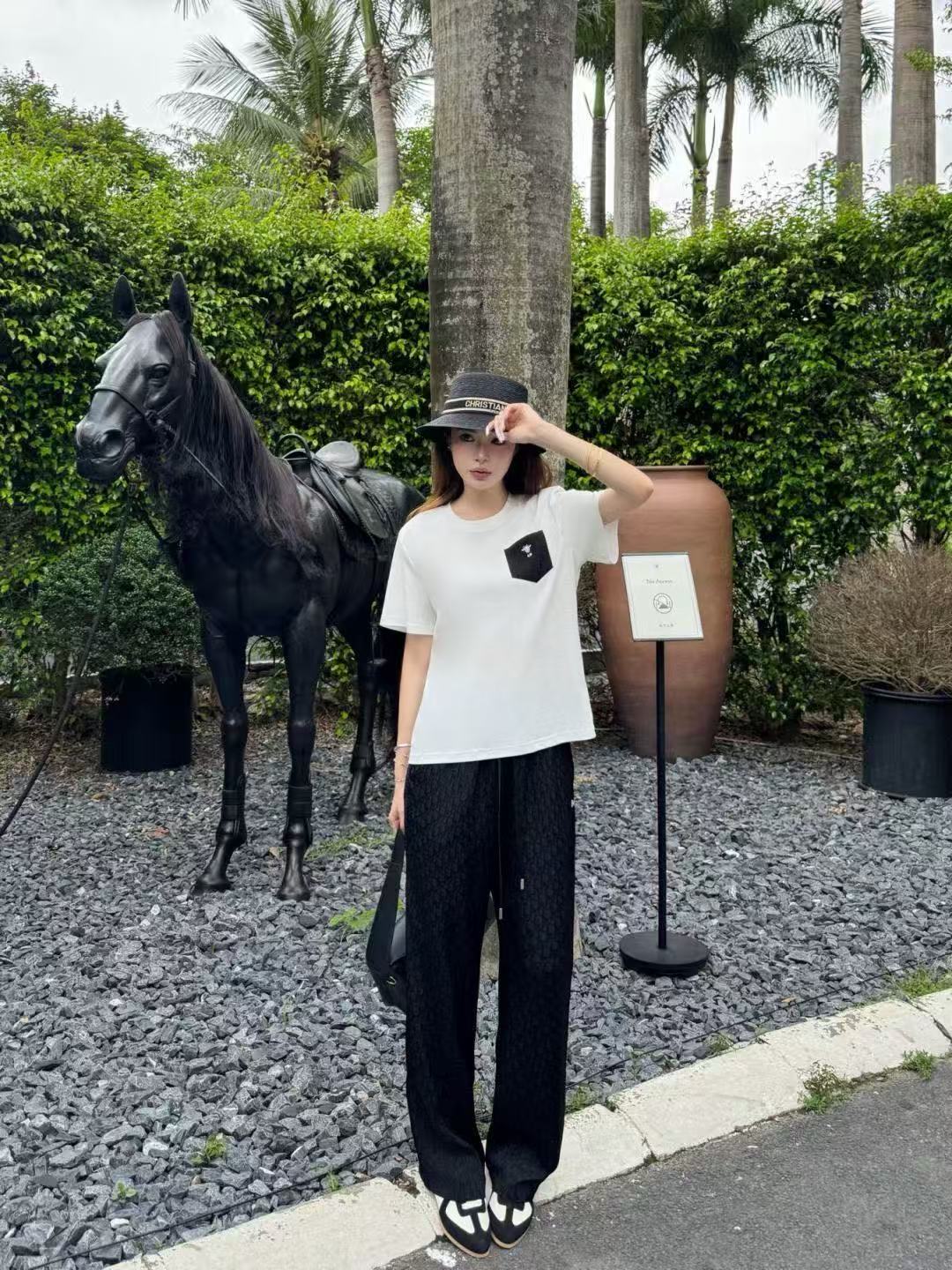 DI0Rポケット付きTシャツ＋パンツのツーピースセット A【50％割引+送料無料】