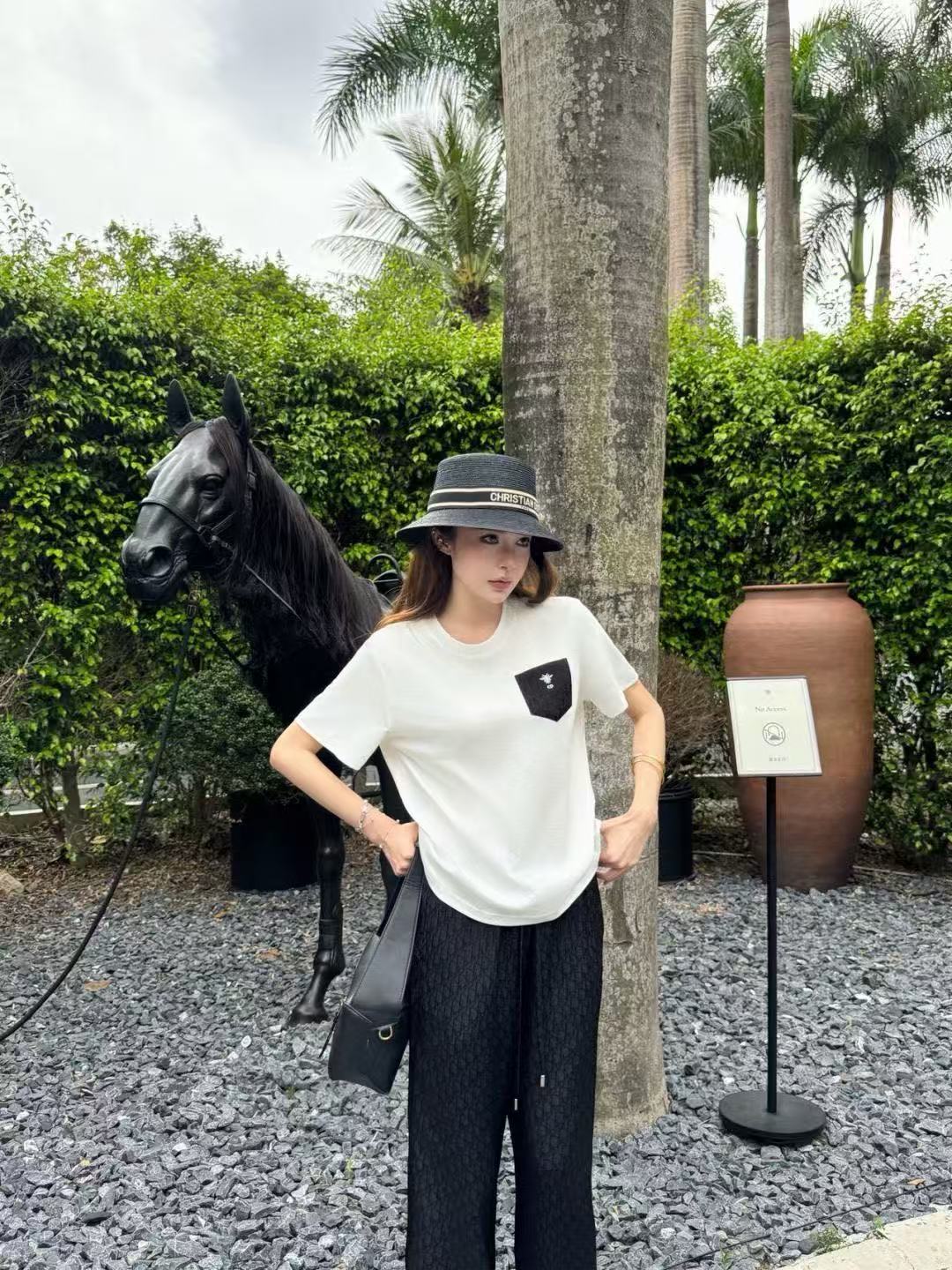 DI0Rポケット付きTシャツ＋パンツのツーピースセット A【50％割引+送料無料】