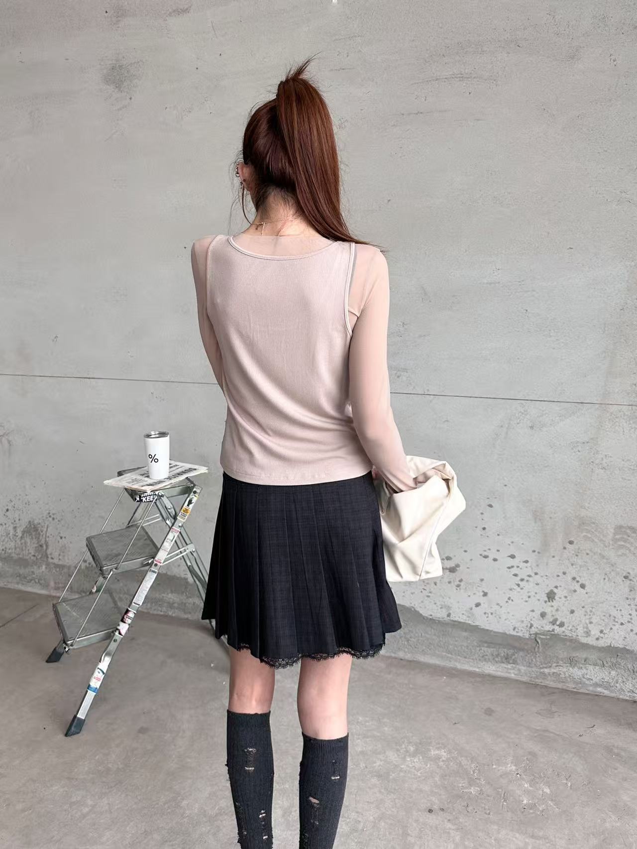 M1UM1U シンプルな長袖Tシャツ【50％割引+送料無料】