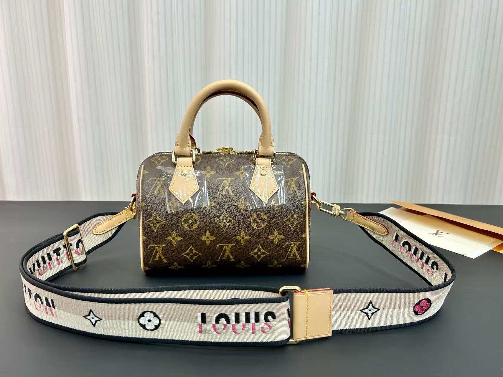 LVSpeedy20ハンドバッグ【50％割引+送料無料】