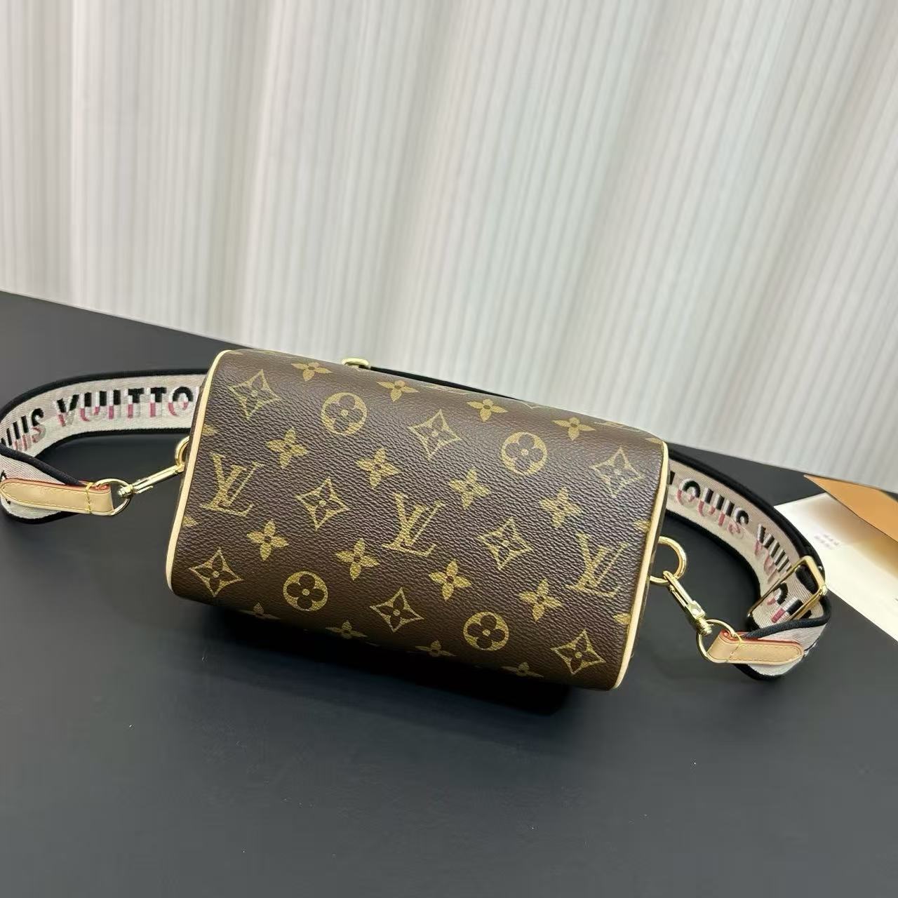 LVSpeedy20ハンドバッグ【50％割引+送料無料】