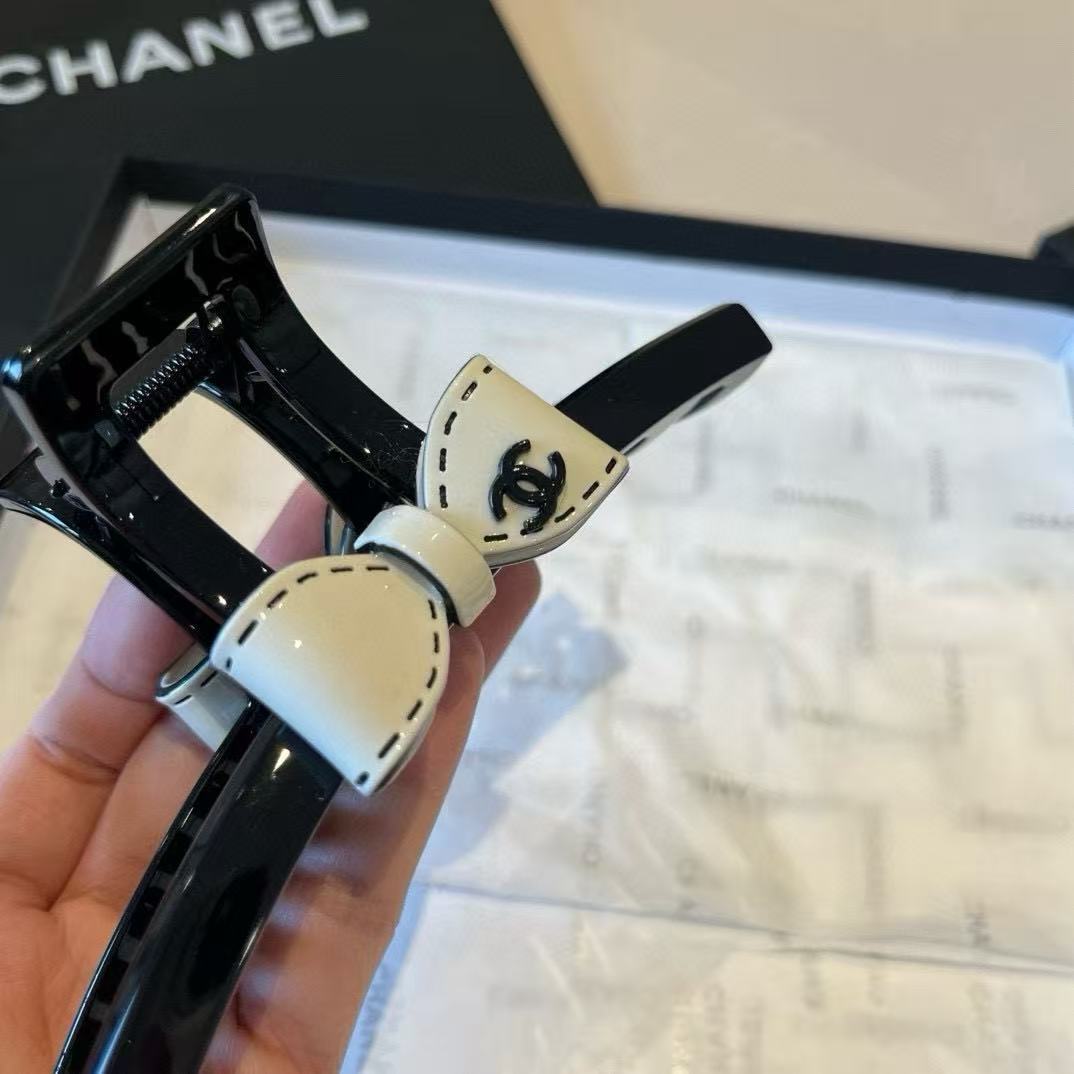 CHANE1 ダブルCヘアクリップ【50％割引+送料無料】
