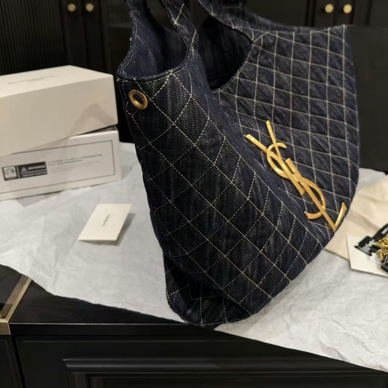 YSL lcareデニムのショッピングバッグ 【50％割引+送料無料】