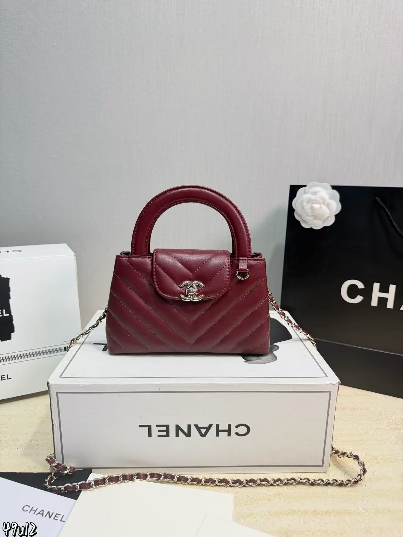 CHANE1 kellyチェーンハンドバッグ【50％割引+送料無料】