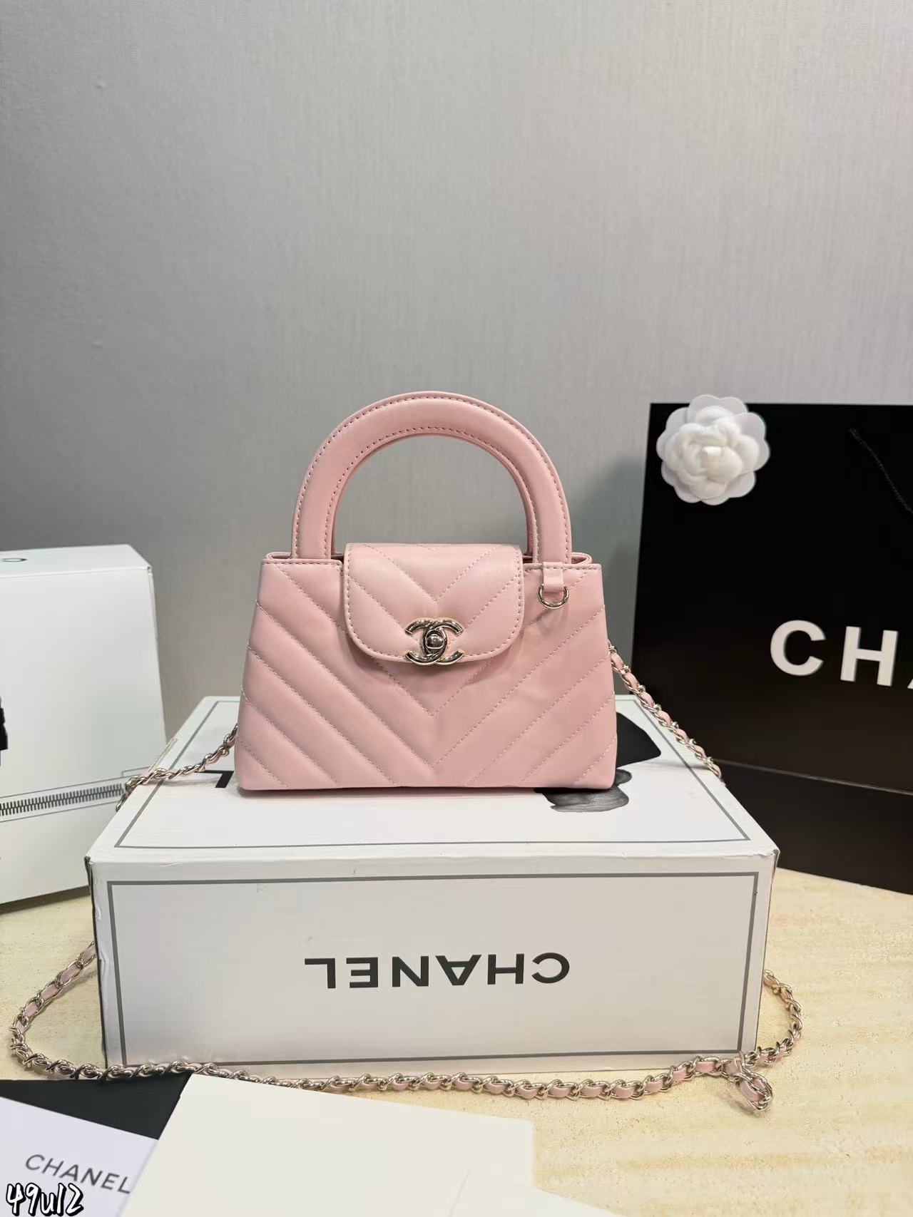 CHANE1 kellyチェーンハンドバッグ【50％割引+送料無料】