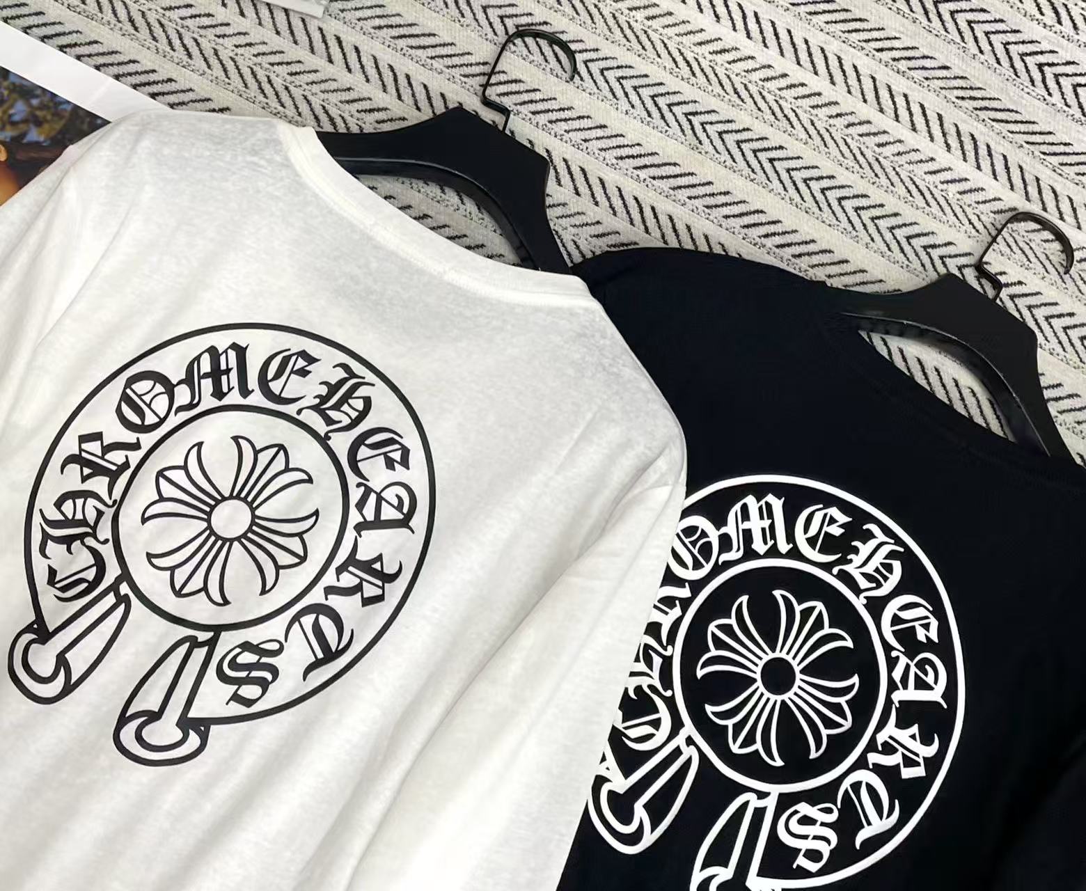 Chr0me Heartsサンスクリット語の長袖Tシャツ【50％割引+送料無料】