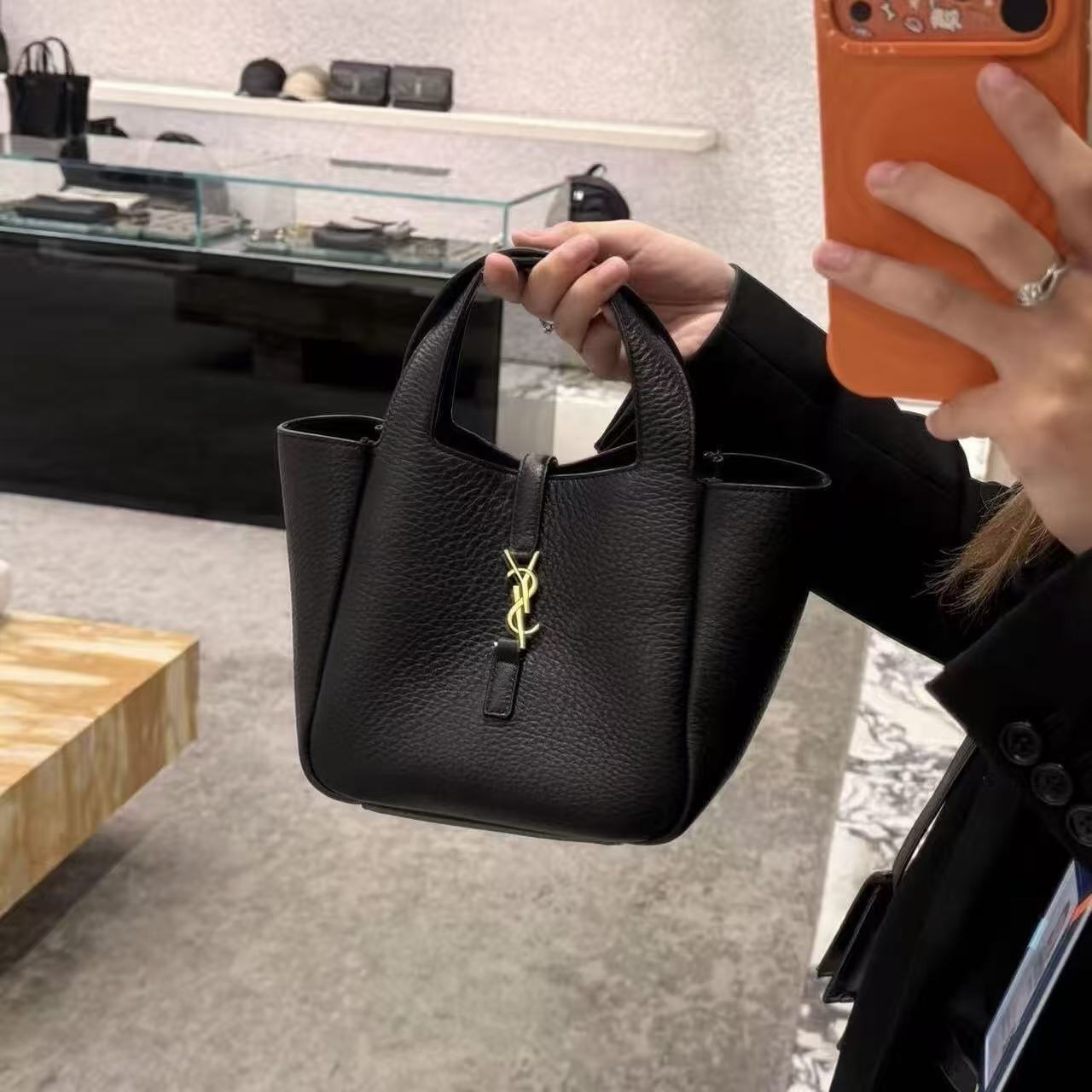 YSLレザーハンドバッグ【50％割引+送料無料】