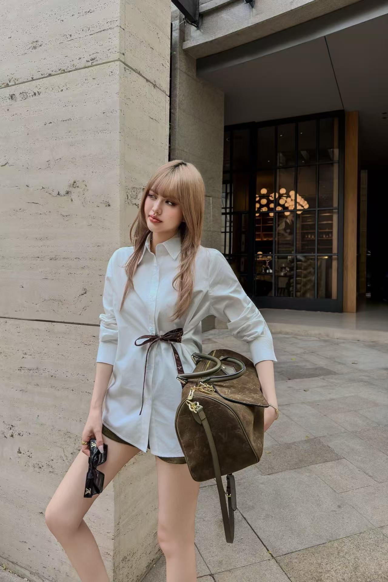 LV ミニマリスト レースアップシャツ【50％割引+送料無料】