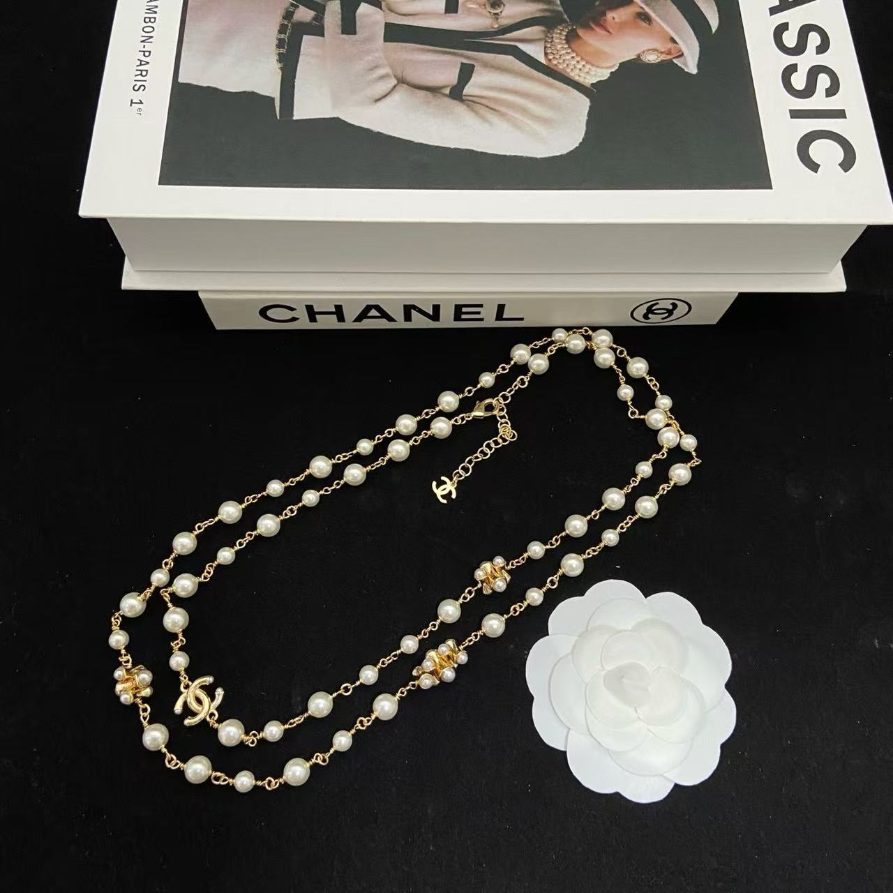 CHANE1 ダブルCパールセーターネックレス【50％割引+送料無料】