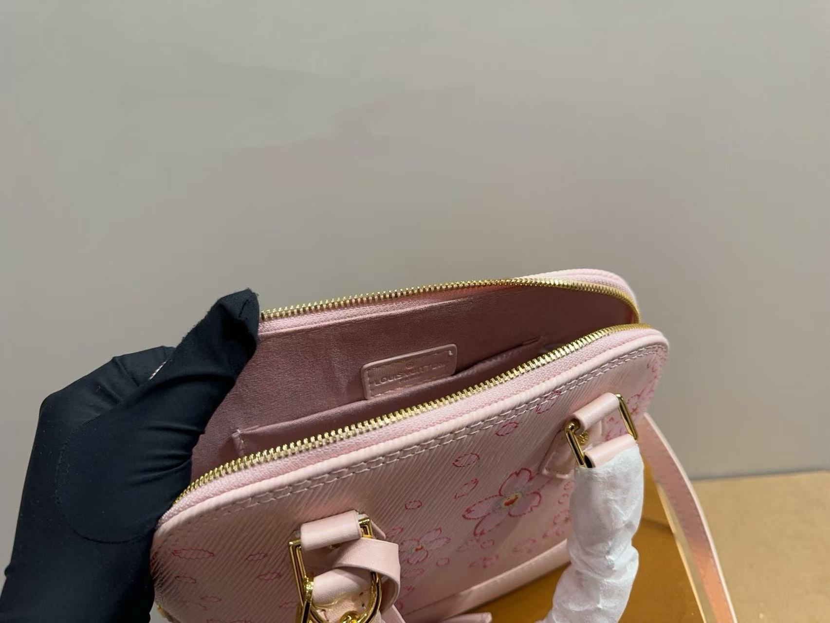 LV AImaピンクの桜柄ハンドバッグ【50％割引+送料無料】