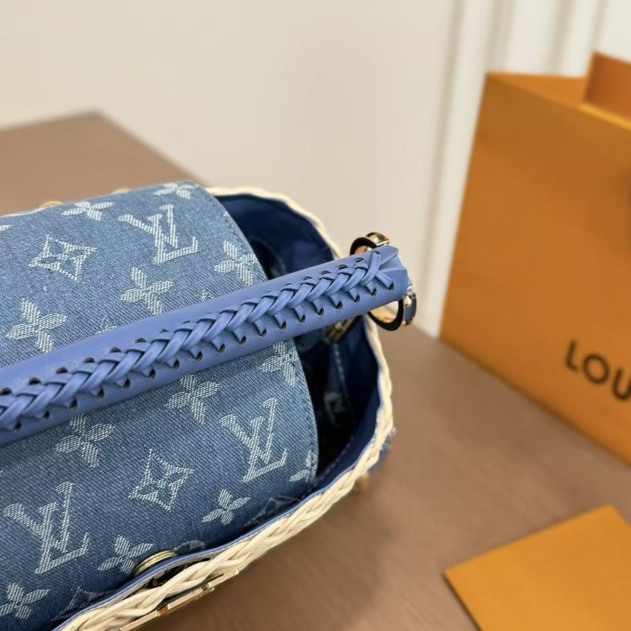 LV ウーブンラタン ハンドバッグ【50％割引+送料無料】