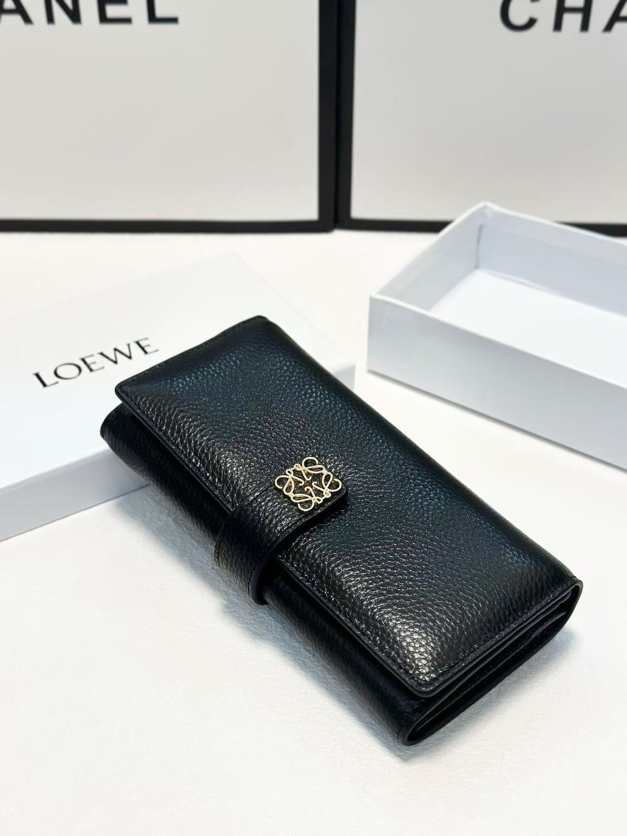 L0WEW レザー長財布【50％割引+送料無料】
