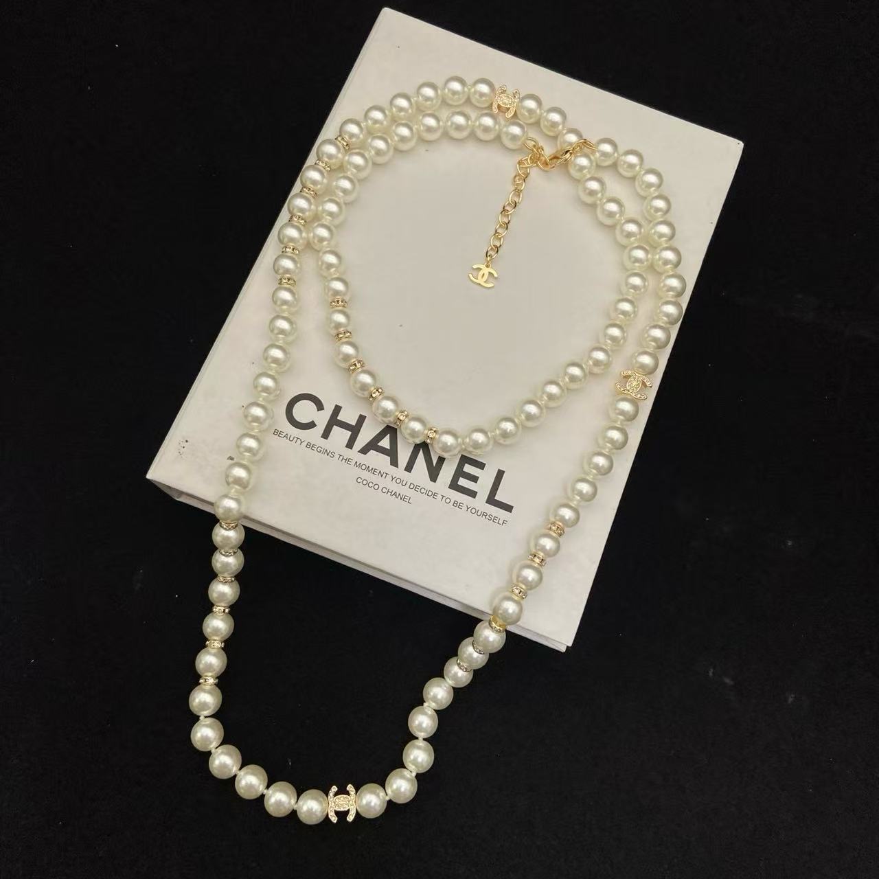 CHANE1 ダブルCパールセーターネックレス【50％割引+送料無料】