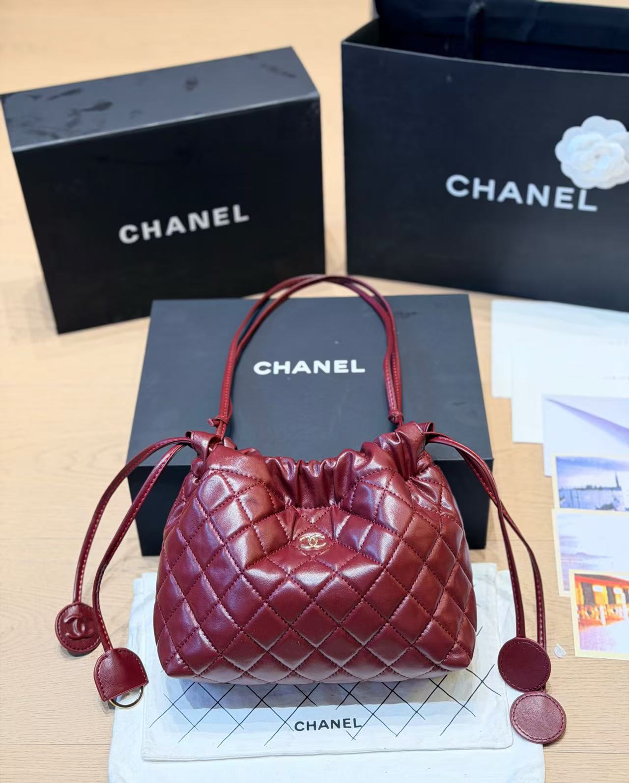 CHANE1 ドローストリング ラムスキン ハンドバッグ【50％割引+送料無料】