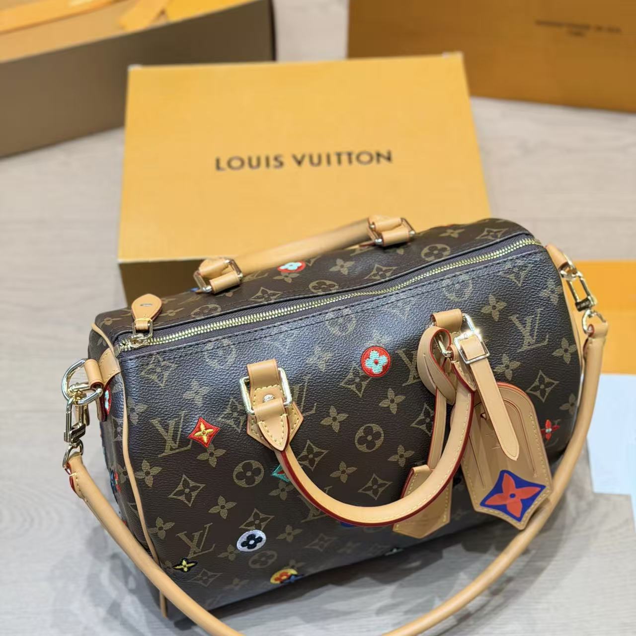 LV Speedy Softハンドバッグ【50％割引+送料無料】