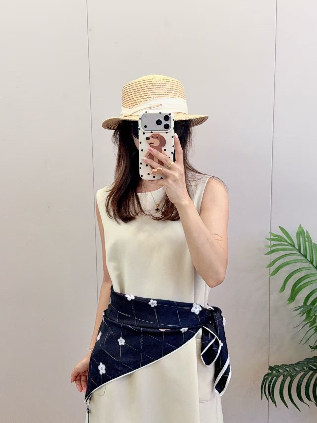 CHANE1 ダブルC フローラルシルクスカーフ【50％割引+送料無料】