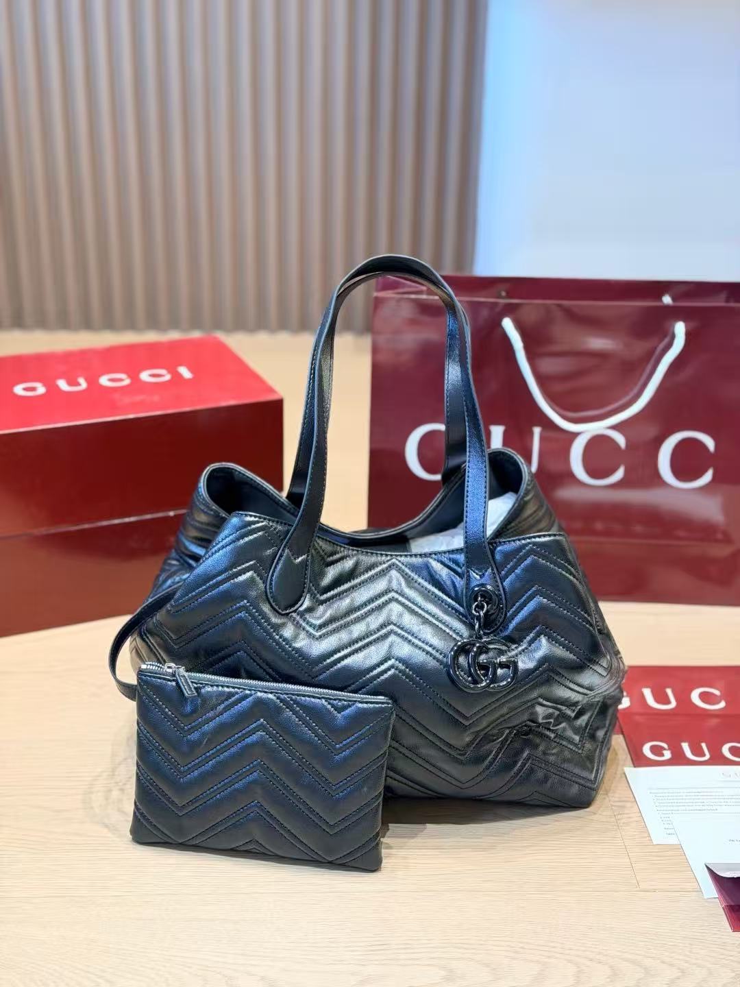 GUCC1 GG Marmontトートバッグ【50％割引+送料無料】