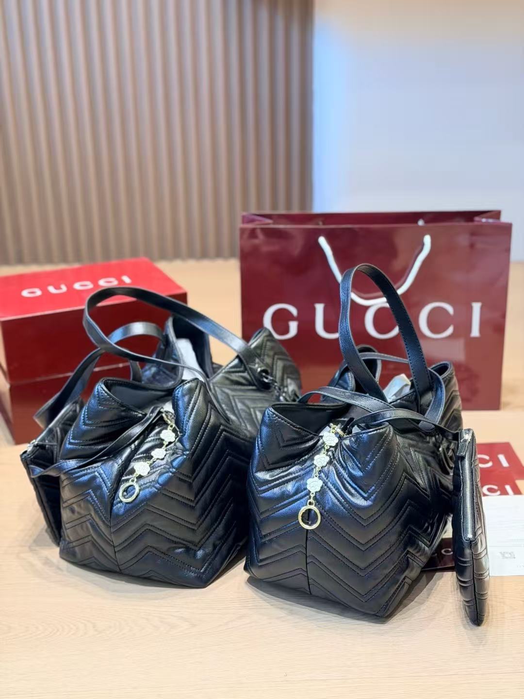 GUCC1 GG Marmontトートバッグ【50％割引+送料無料】