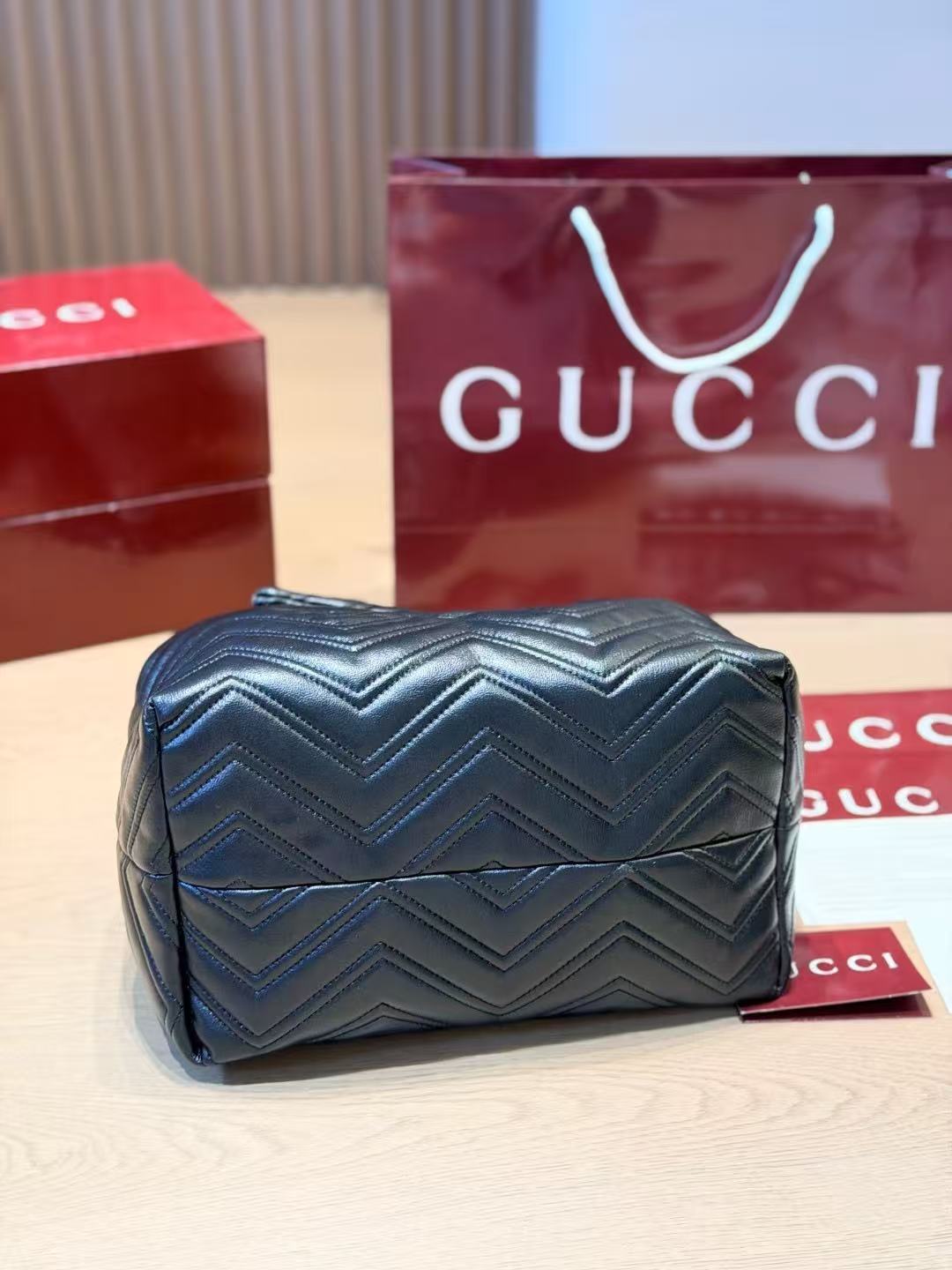 GUCC1 GG Marmontトートバッグ【50％割引+送料無料】