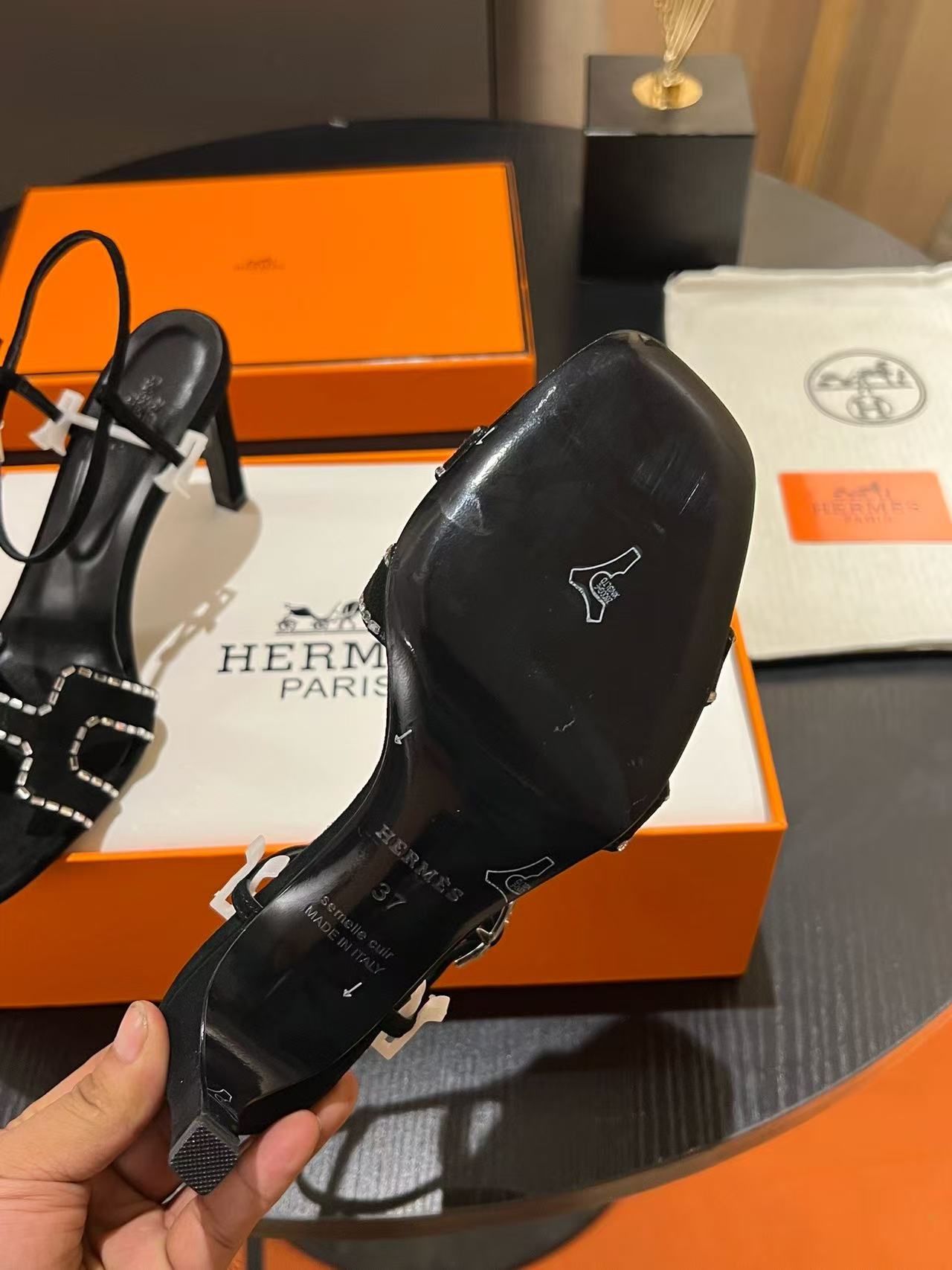 HERME5 上質スエード ダイヤモンド・ハイヒールサンダル【50％割引+送料無料】