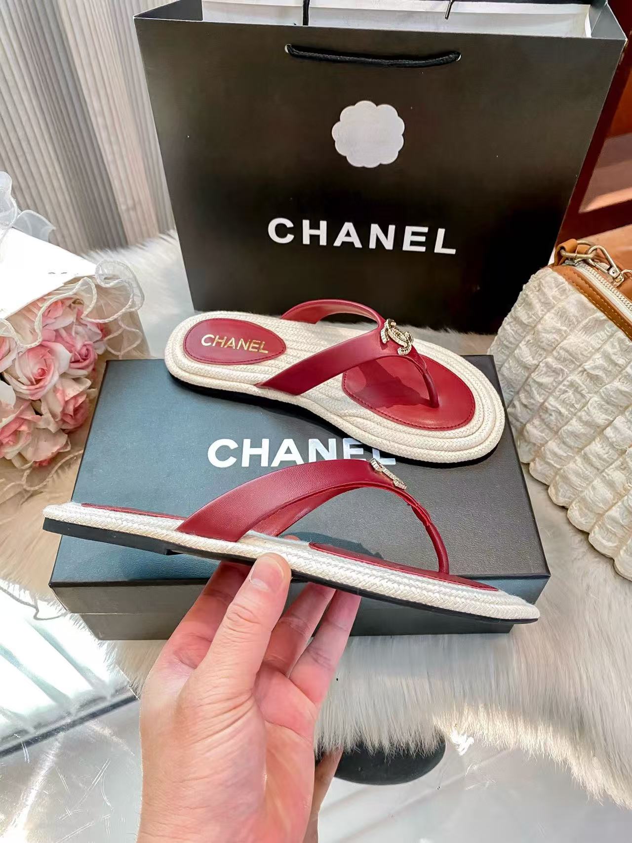 CHANE1 レザー ダブルC スリッパ【50％割引+送料無料】