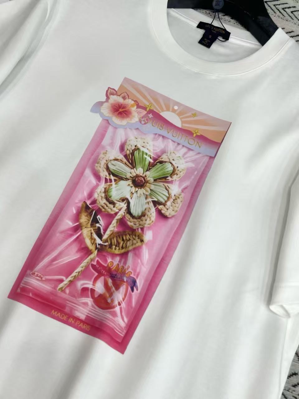 LV フローラルTシャツ【50％割引+送料無料】