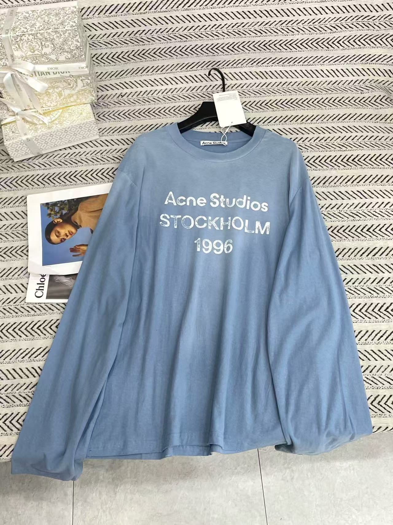 Acne Studios長袖レターTシャツ【50％割引+送料無料】