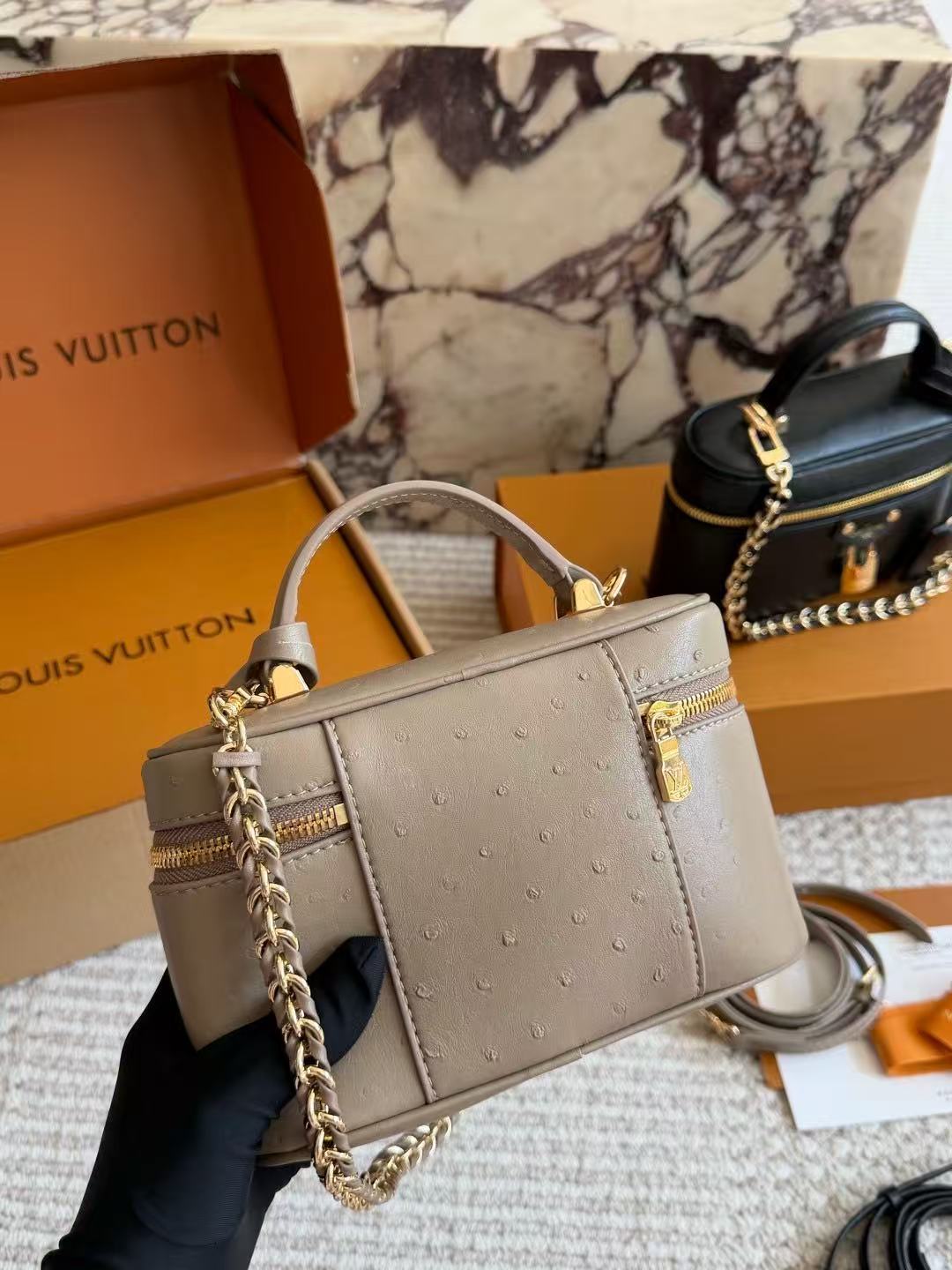 LV チェーン ハンドバッグ【50％割引+送料無料】