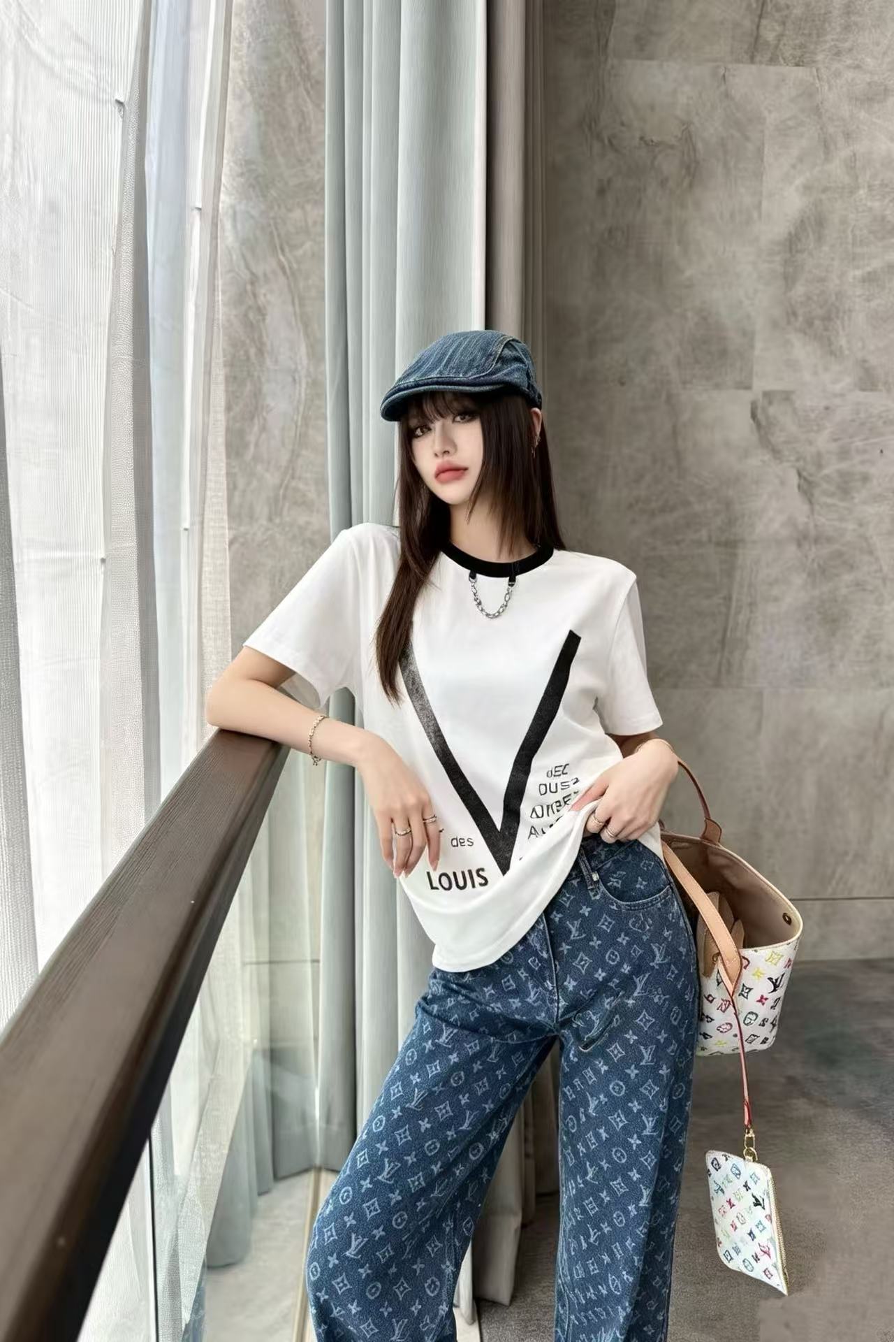 LV チェーンレター Tシャツ【50％割引+送料無料】