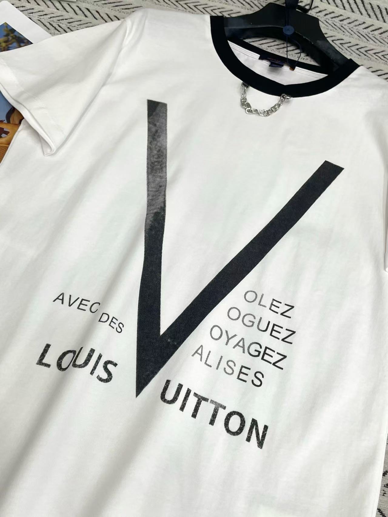 LV チェーンレター Tシャツ【50％割引+送料無料】