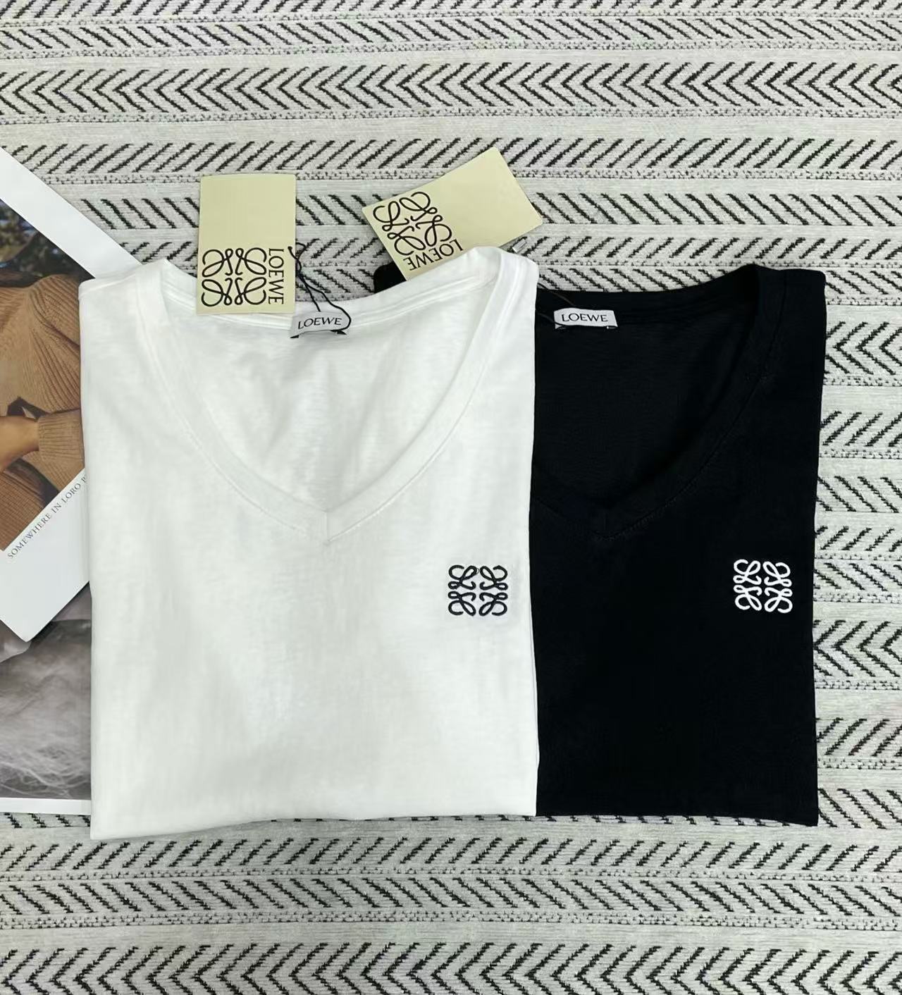 L0WEW シンプルな刺繍ロゴTシャツ【50％割引+送料無料】