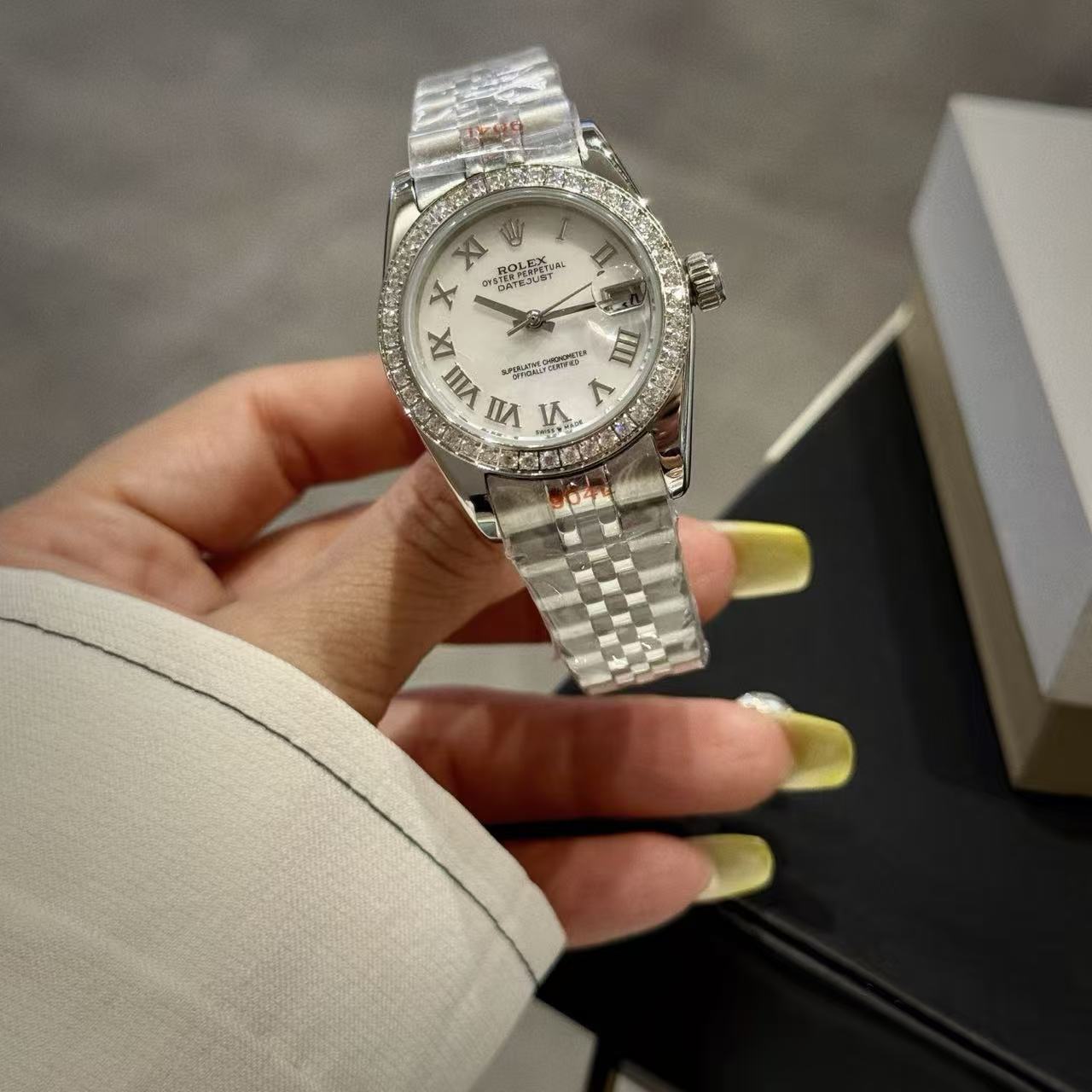 ROLEXスチールバンドのダイヤモンドウォッチ【50％割引+送料無料】