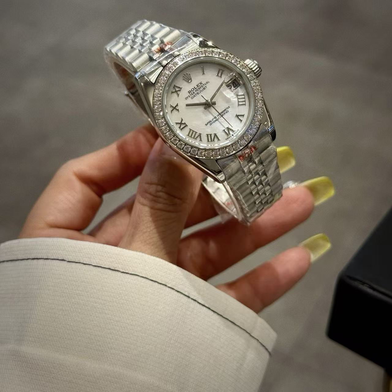 ROLEXスチールバンドのダイヤモンドウォッチ【50％割引+送料無料】