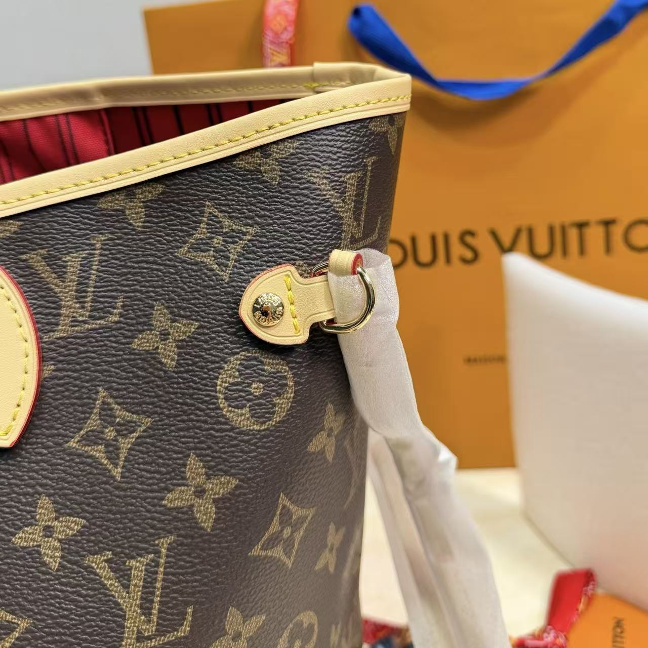 LV Neverfullショッピングバッグ【50％割引+送料無料】