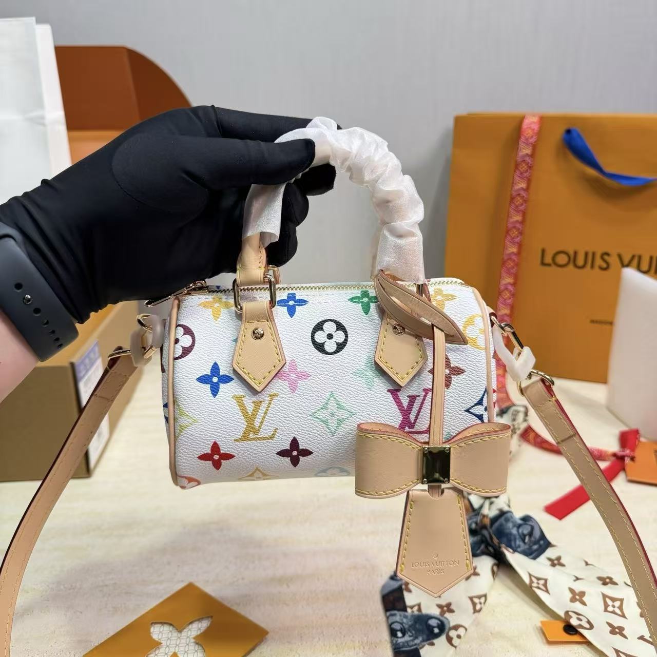 LV Nano Speedy16ハンドバッグ【50％割引+送料無料】